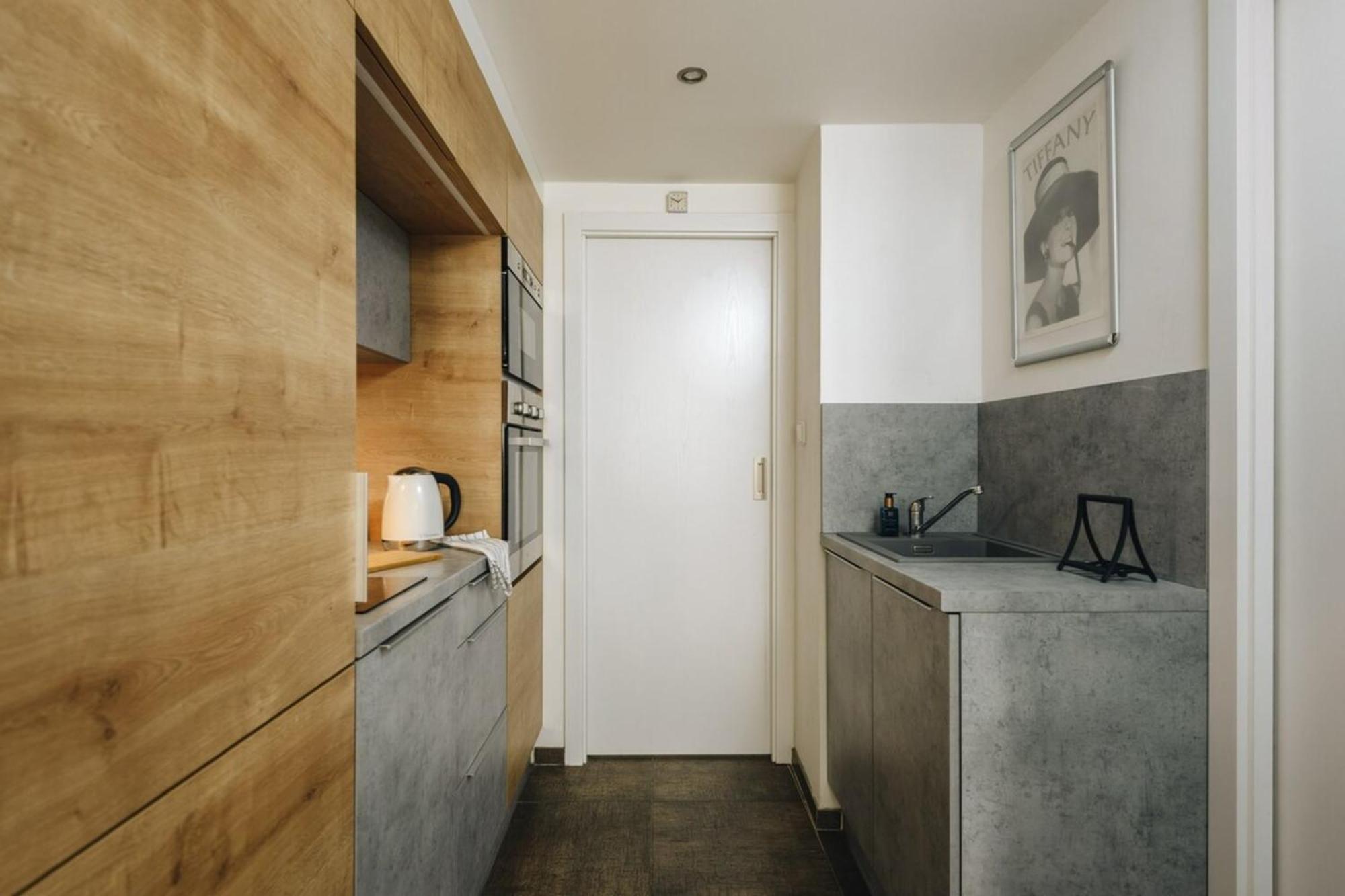 Cozy & Comfortable Apt Walking Anywhere You Want Sen Prague Ngoại thất bức ảnh