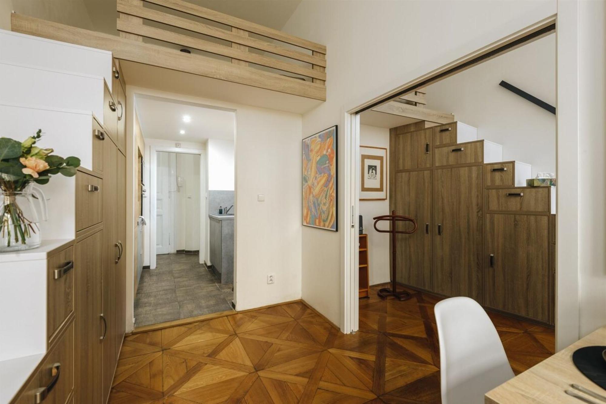 Cozy & Comfortable Apt Walking Anywhere You Want Sen Prague Ngoại thất bức ảnh