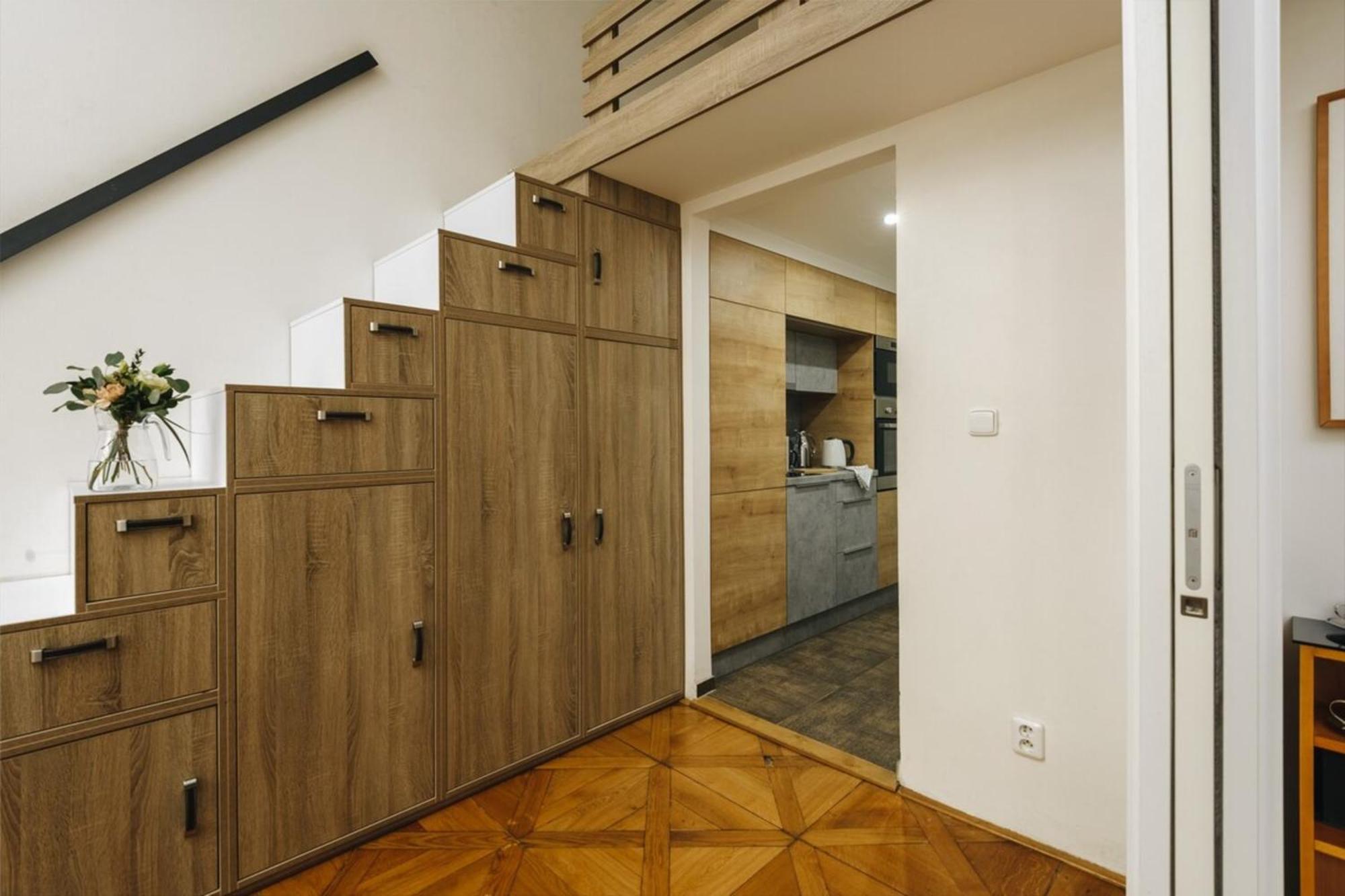 Cozy & Comfortable Apt Walking Anywhere You Want Sen Prague Ngoại thất bức ảnh